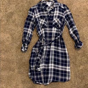 Motherhood Maternity Navy Plaid Dress